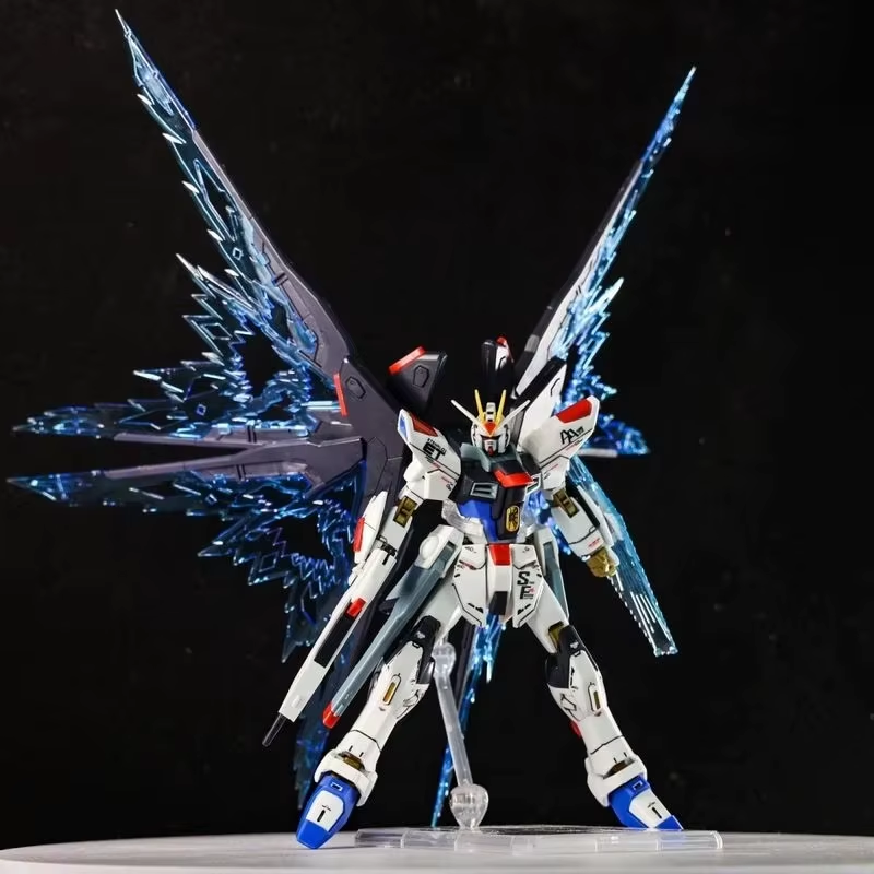 Strike Freedom HGUC HGCE 201 1/144 ZGMF-X20A with Light Wing Assemble the Model