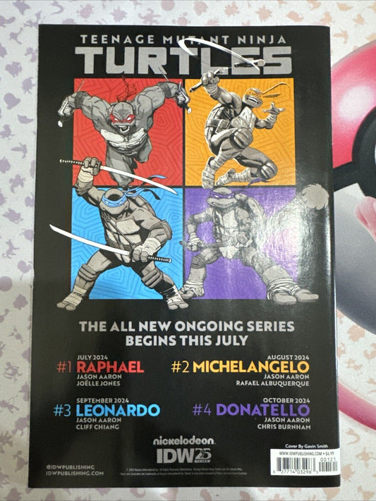 IDW Teenage Mutant Ninja Turtles Alpha CVR B by (CA) Gavin Smith (W) Jason Aaron