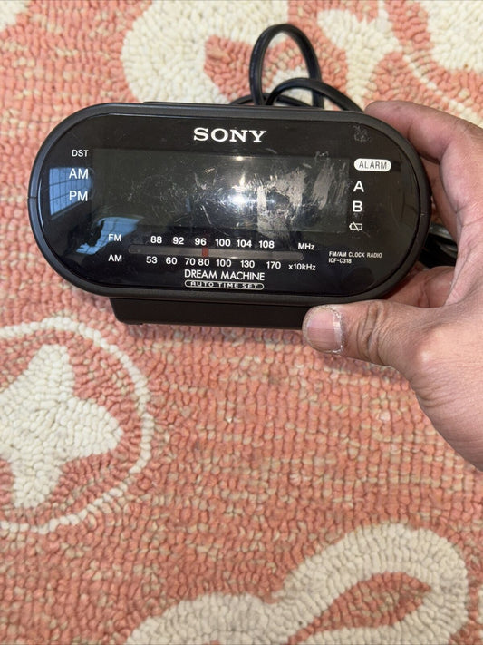 Sony Dream Machine Model ICF-C318 Tested And Working