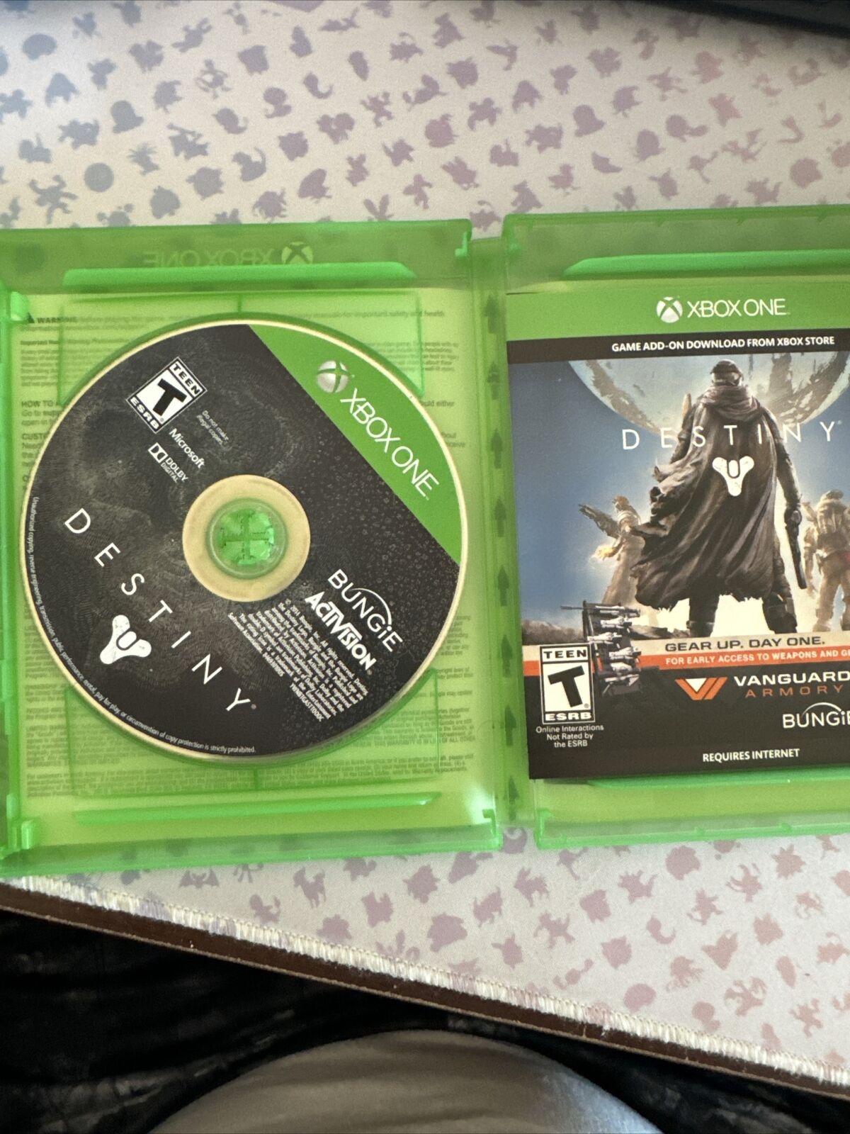Destiny (Microsoft Xbox One, 2014) Complete In Box