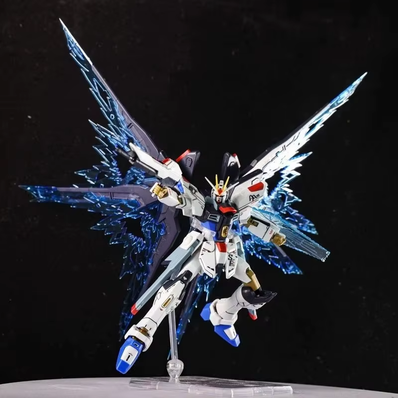 Strike Freedom HGUC HGCE 201 1/144 ZGMF-X20A with Light Wing Assemble the Model