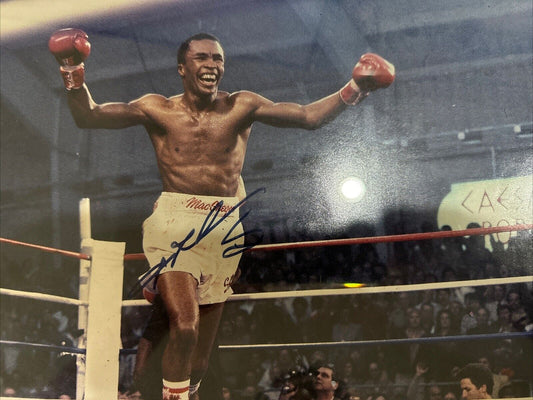 Autographed 11x14 Photo Of Sugar Ray Leonard’s 1987 Defeat Of Anthony Hagler
