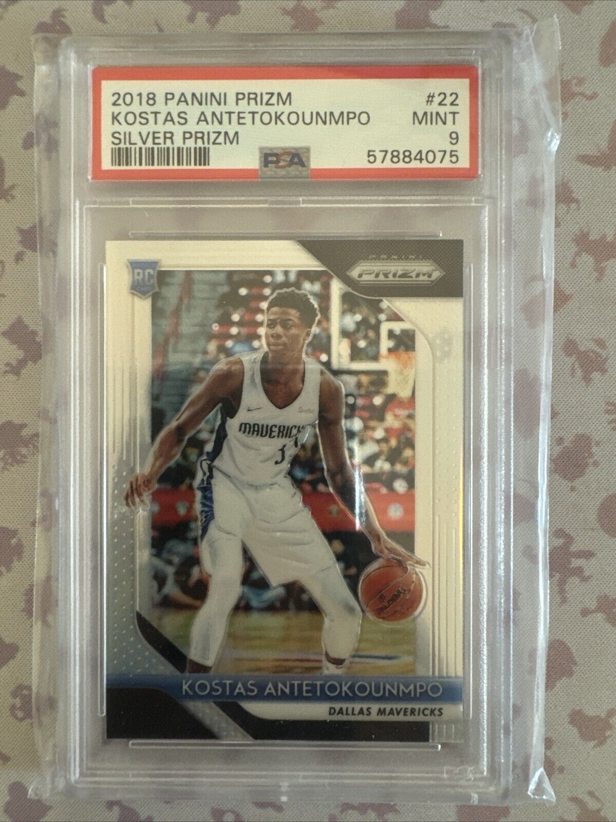 2018 Panini Prizim Kostas Antetokounmpo 22 Silver Prizim PSA 9 MT Rookie