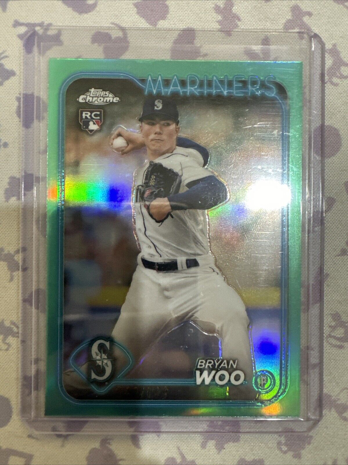 2024 Topps Chrome - Aqua Refractor #172 Bryan Woo /199 (RC)