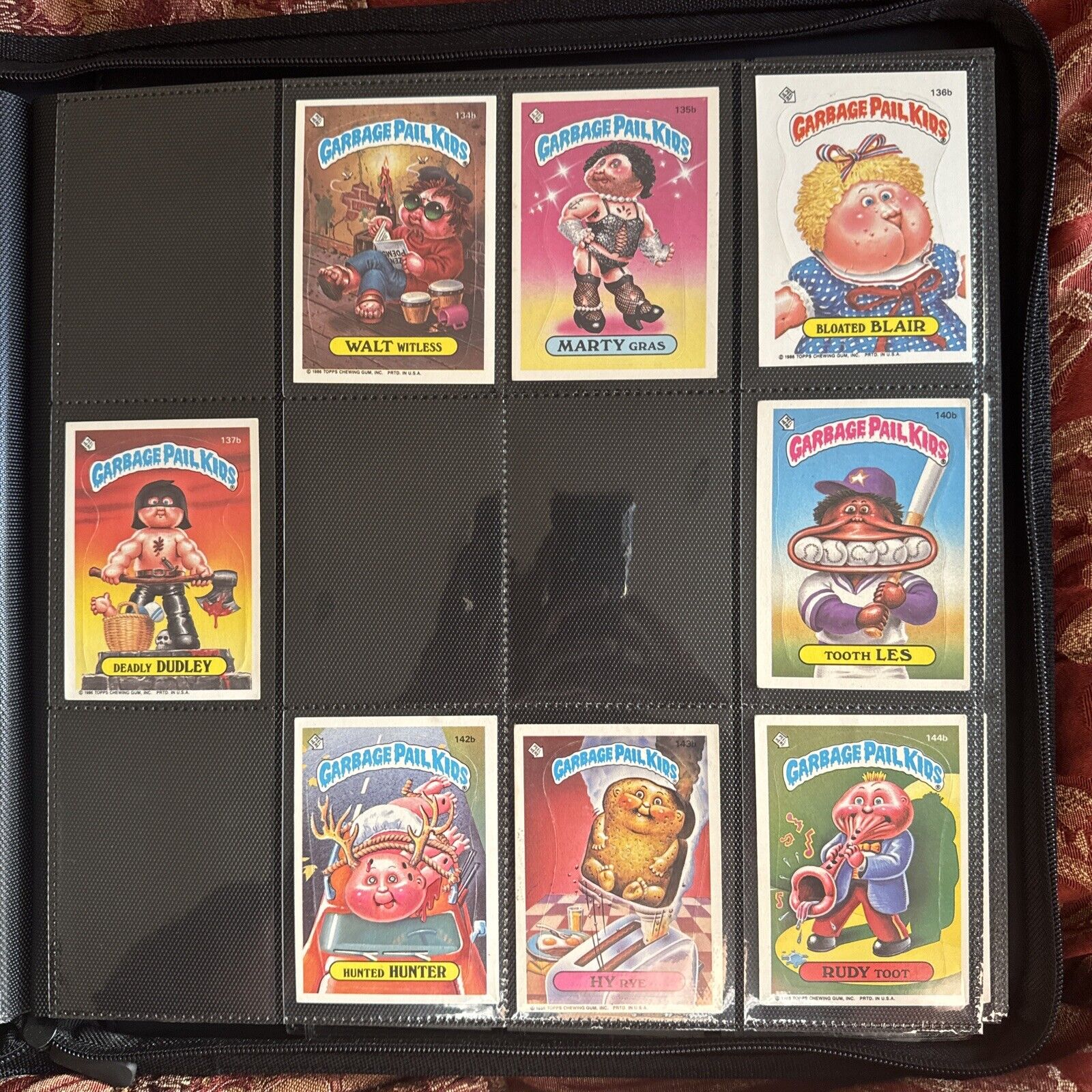 Lot of 424 (1985-1987) Vintage Garbage Pail Kids Sticker Cards - No Duplicates!