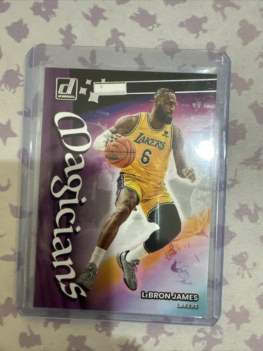 2022-23 Panini Donruss - Magicians #1 LeBron James