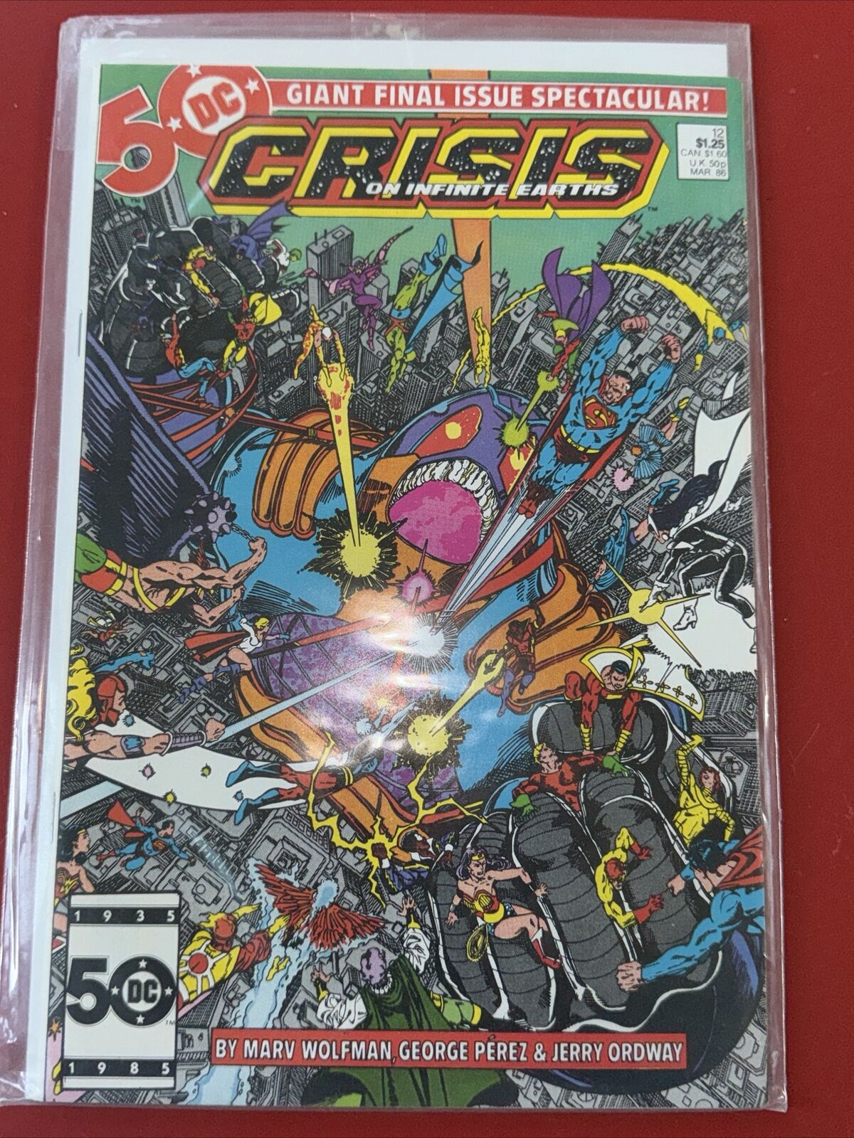 DC Crisis on Infinite Earths #12 Batman Superman Very Fine (High Grade)
