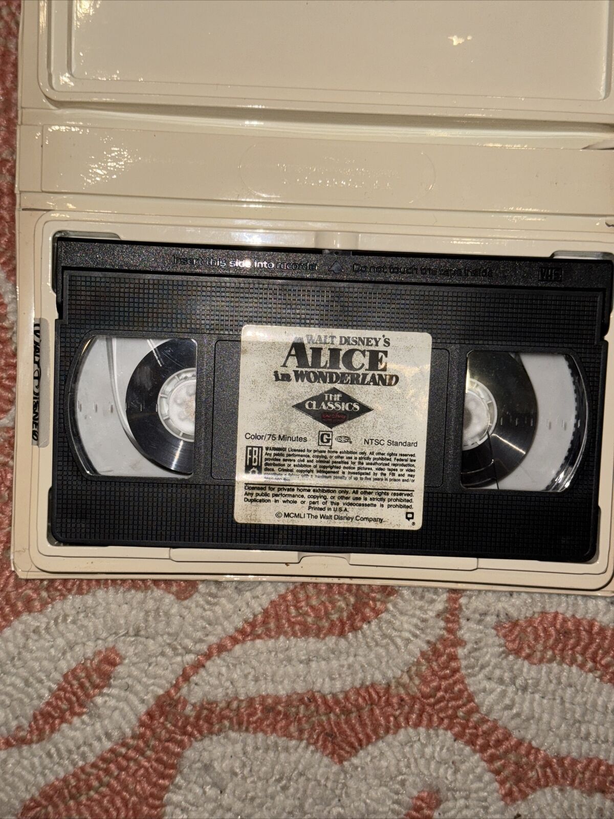 Alice in Wonderland (VHS Tape, 1997, Walt Disney) Black Diamond Classics