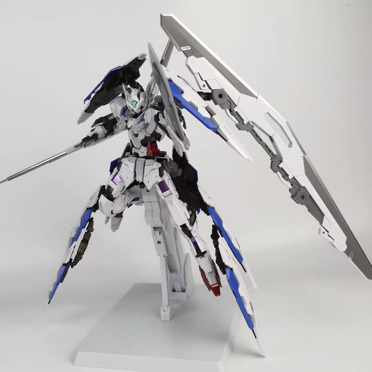 DABAN 8816A GNY-001 00F 00P MG 1/100 Astraea Type-F Eight Shields and Double Sla