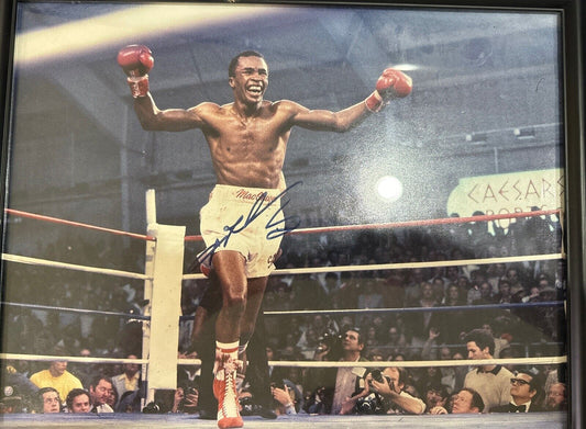 Autographed 11x14 Photo Of Sugar Ray Leonard’s 1987 Defeat Of Anthony Hagler