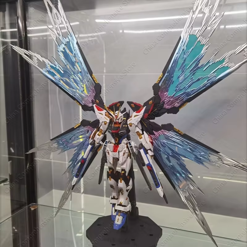 Strike Freedom HGUC HGCE 201 1/144 ZGMF-X20A with Light Wing Assemble the Model 