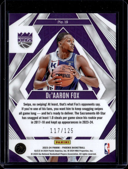 2023-24 Panini Phoenix - Paragon #19 De'Aaron Fox /125 