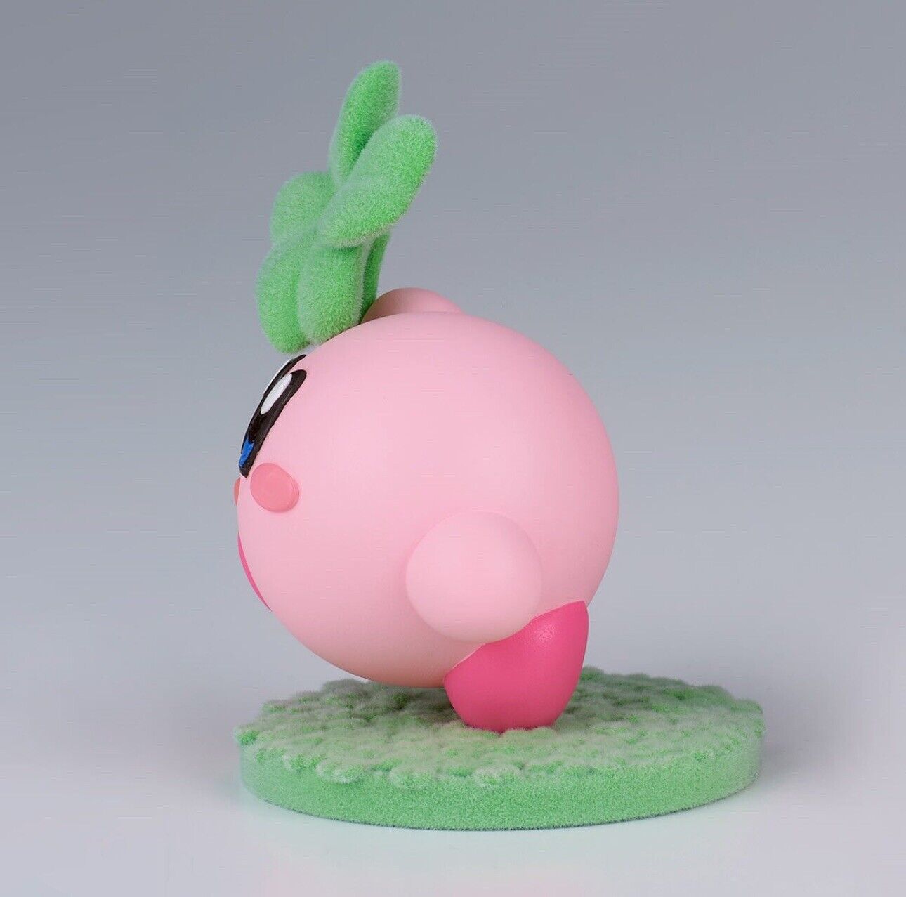 Kirby Fluffy Puffy Play in the Flower Clover Kirby 2" Figure
